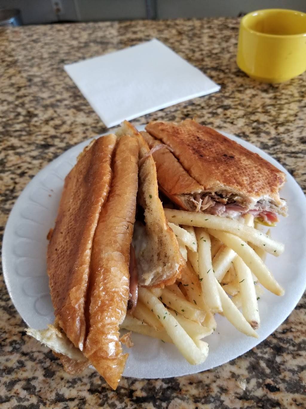 Calle Ocho Cuban Coffee & Empanadas | restaurant | 8880 Archibald Ave c, Rancho Cucamonga, CA 91730, USA | 9095602925 OR +1 909-560-2925