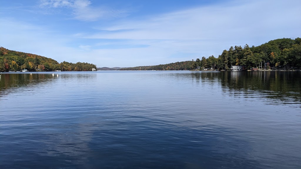 Bubbas Bar & Grille | restaurant | 976 New Hampshire Rte 103, Newbury, NH 03255, USA | 6037633290 OR +1 603-763-3290