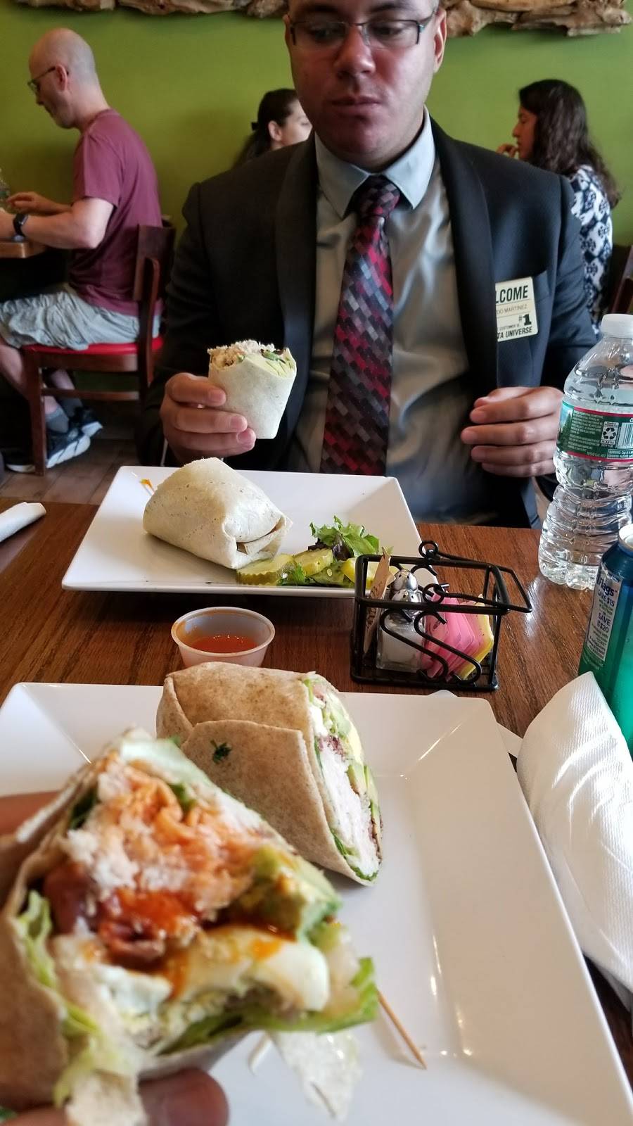 Jackies Grillette Little Falls | cafe | 55 E Main St, Little Falls, NJ 07424, USA | 9738378060 OR +1 973-837-8060