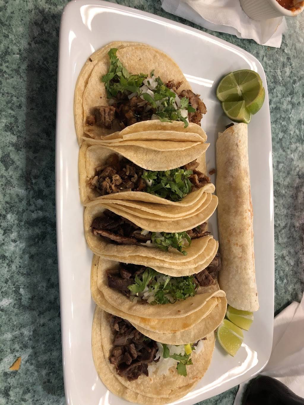 Esmeralda Mexican Restaurant | restaurant | 315 Smith St, Perth Amboy, NJ 08861, USA | 7328260222 OR +1 732-826-0222