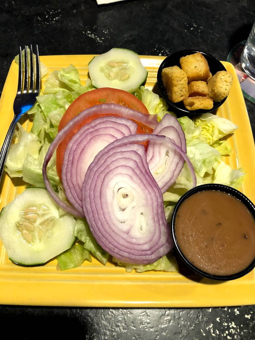 Ground Round Grill & Bar | restaurant | 2647 Montauk Hwy, Brookhaven, NY 11719, USA | 6312861512 OR +1 631-286-1512