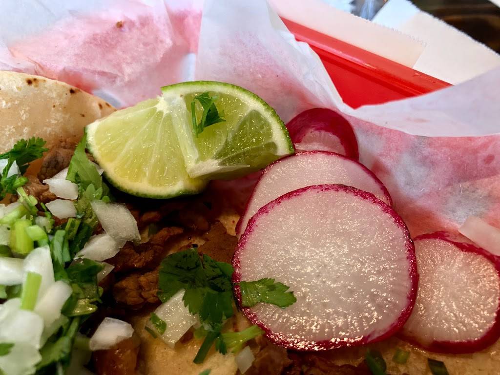 La Calle tacos & snacks | restaurant | 5915 Trussville Crossings Pkwy, Trussville, AL 35173, USA | 2053821037 OR +1 205-382-1037