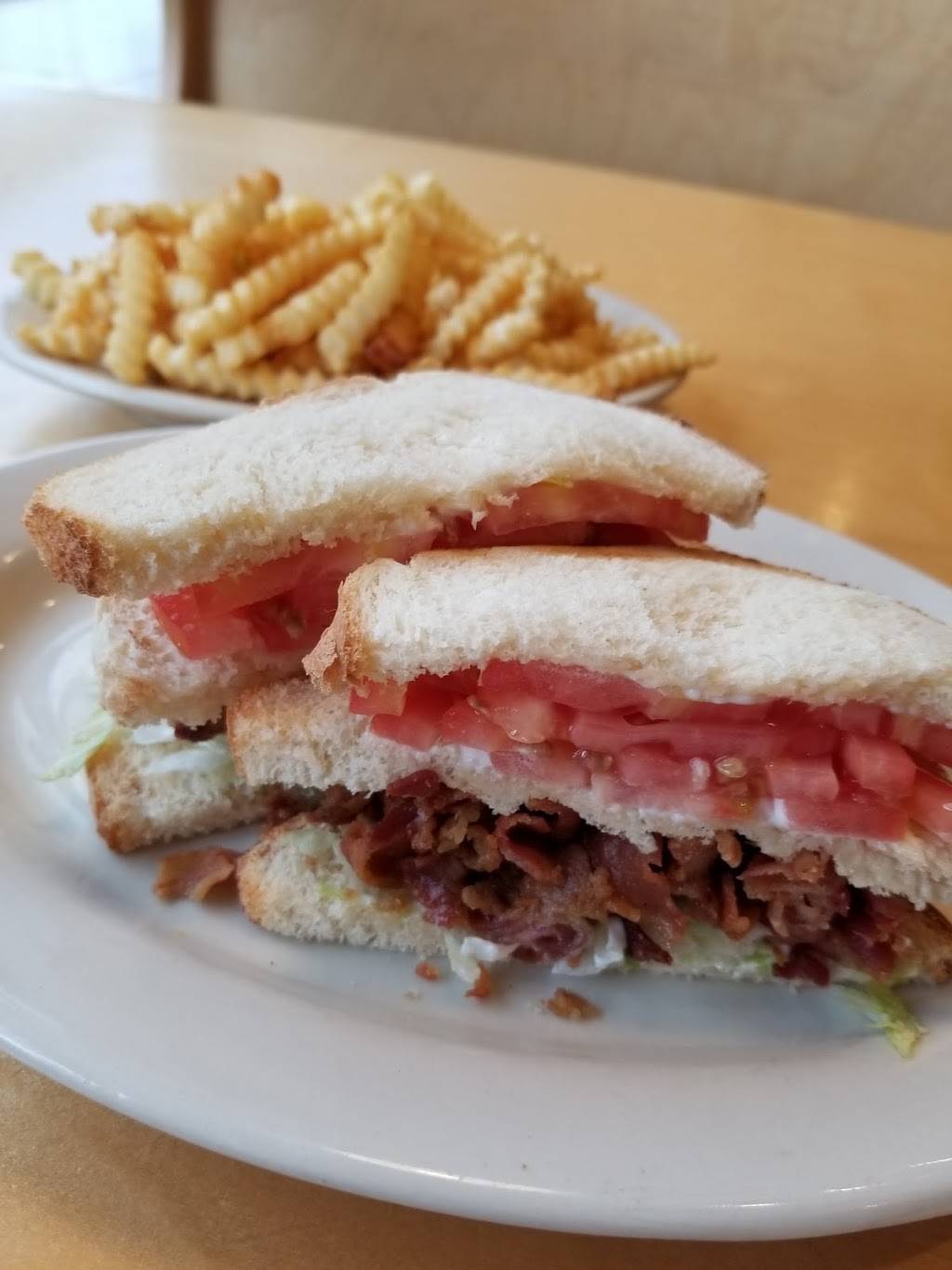 Blue Ash Chili | restaurant | 11711 Princeton Pike #231, Springdale, OH 45246, USA | 5138734663 OR +1 513-873-4663