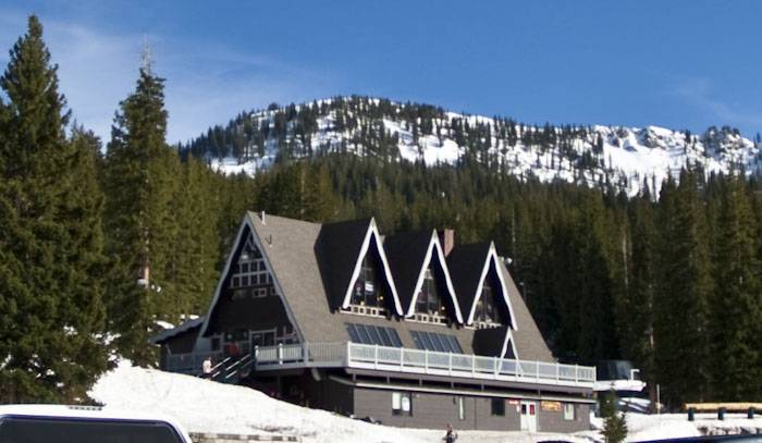 Molly Greens | restaurant | 8302 S Brighton Loop Rd, Brighton, UT 84121, USA | 8015324731 OR +1 801-532-4731