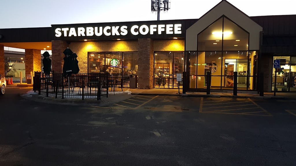 Starbucks | cafe | 411 N 114th St, Omaha, NE 68154, USA | 4023303620 OR +1 402-330-3620