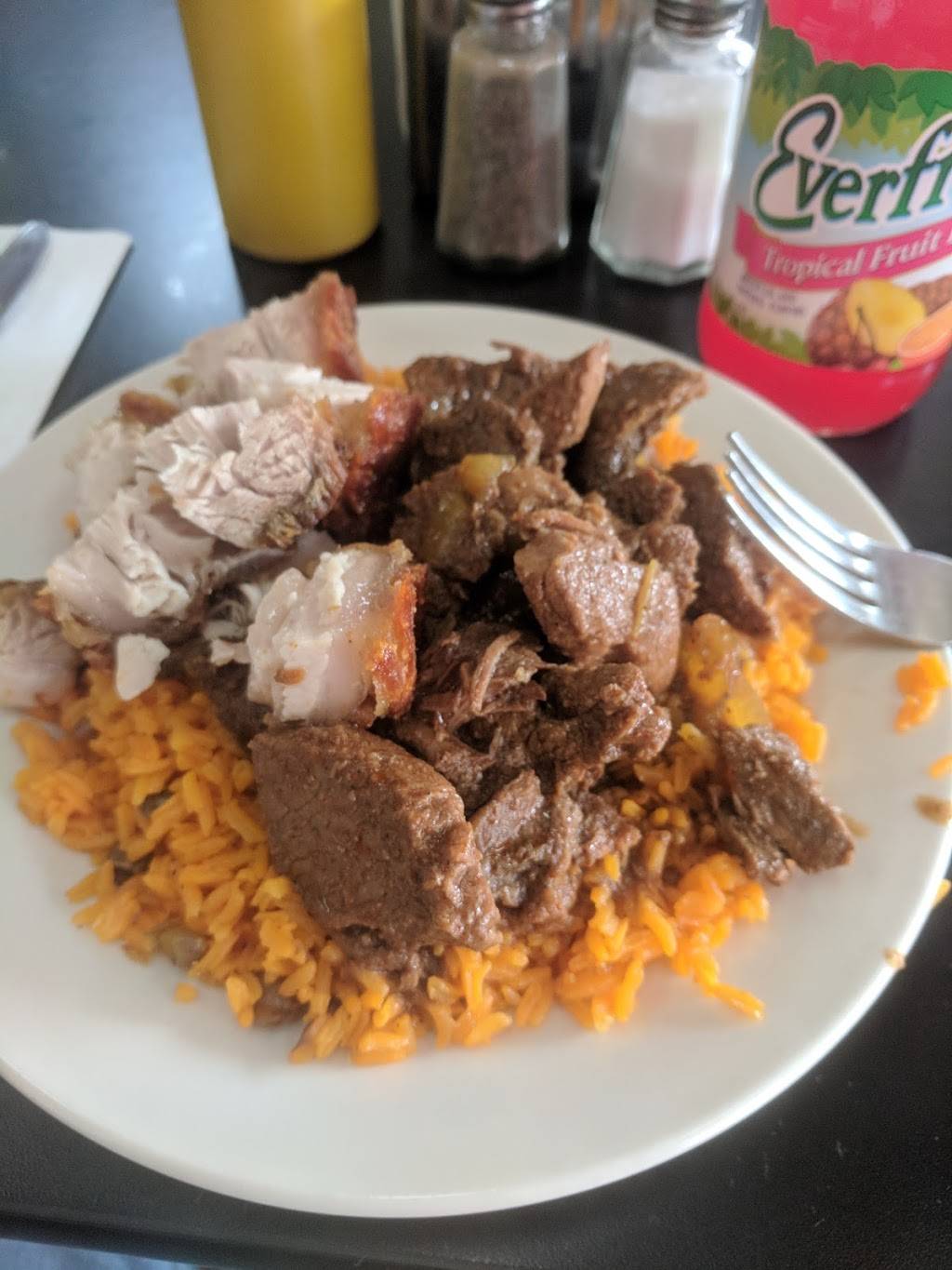 Cibao Fried Chicken Restaurant | restaurant | 3382 Frankford Ave #3253, Philadelphia, PA 19134, USA | 2154261480 OR +1 215-426-1480