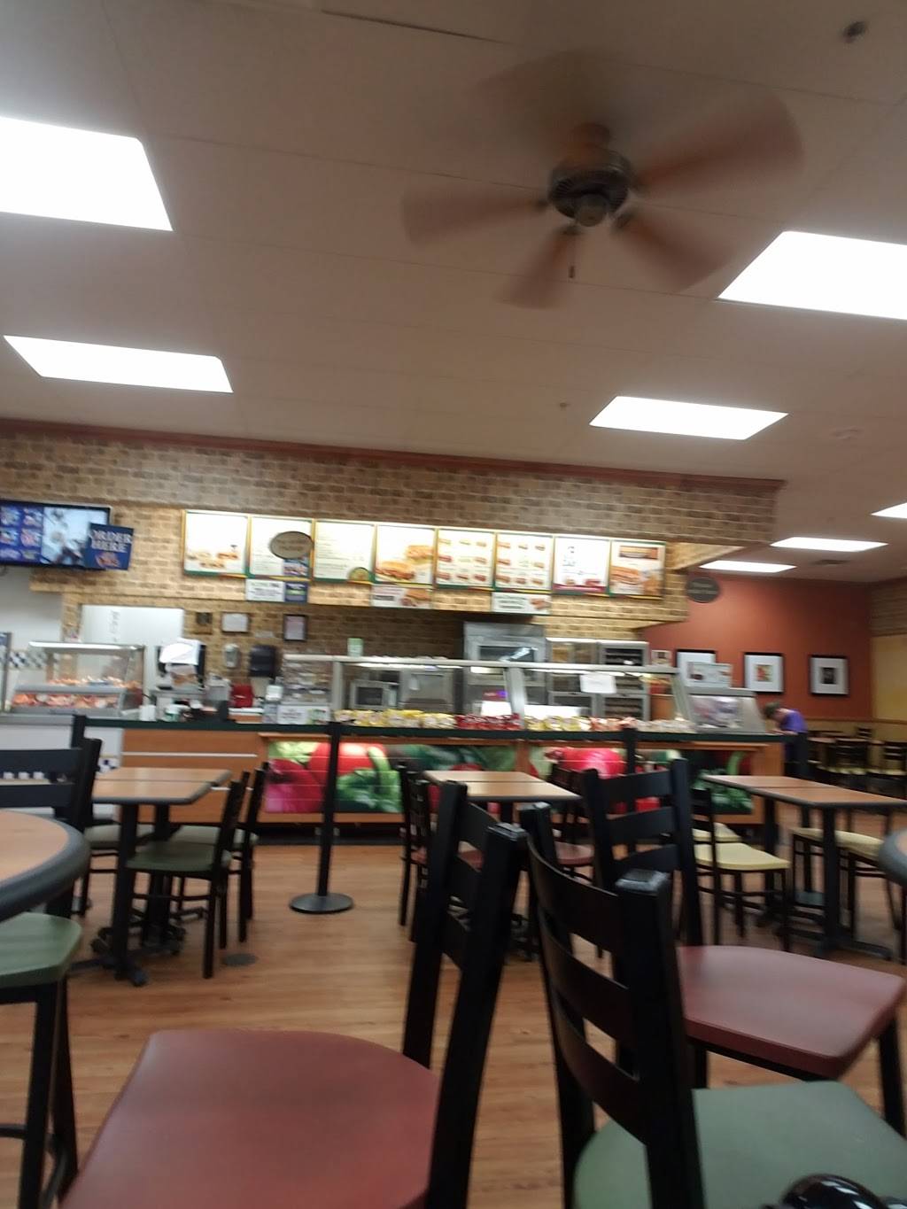 Subway Restaurants | restaurant | 303 Fallston Blvd, Fallston, MD 21047, USA | 4108773111 OR +1 410-877-3111