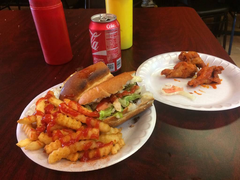 Genova Pizza | restaurant | 4614 Kenmore Ave, Alexandria, VA 22304, USA | 7033708118 OR +1 703-370-8118