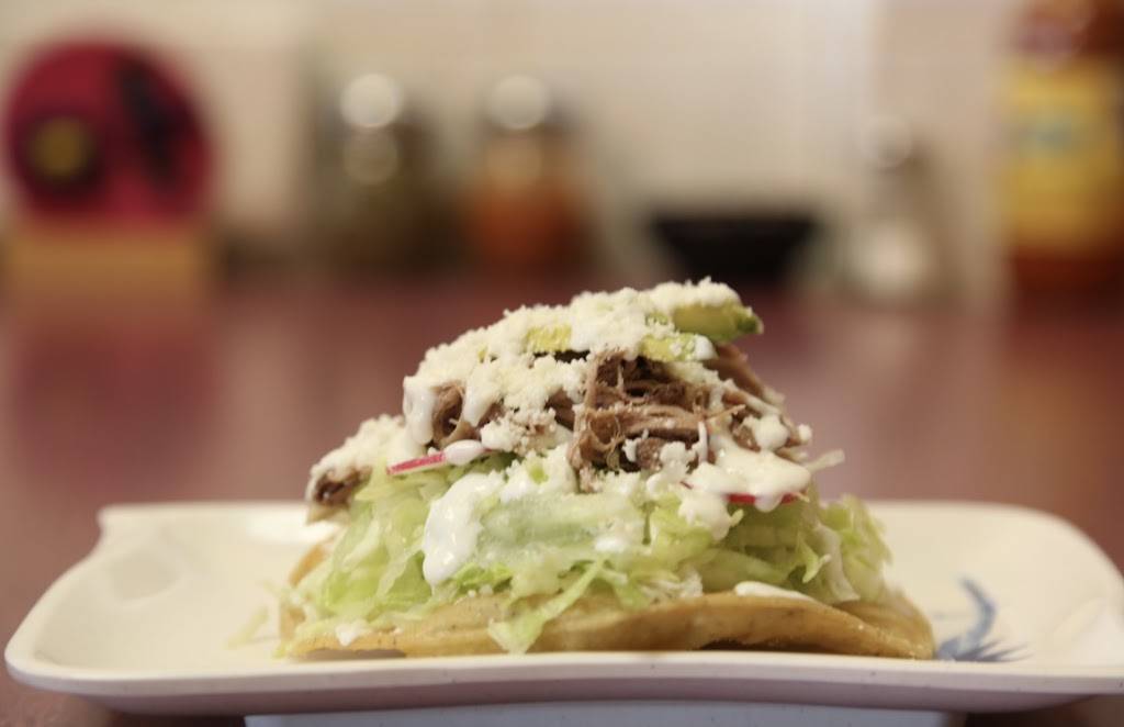 Peke’s Pozole | restaurant | 4720 S Pulaski Rd, Chicago, IL 60632, USA | 7738011136 OR +1 773-801-1136