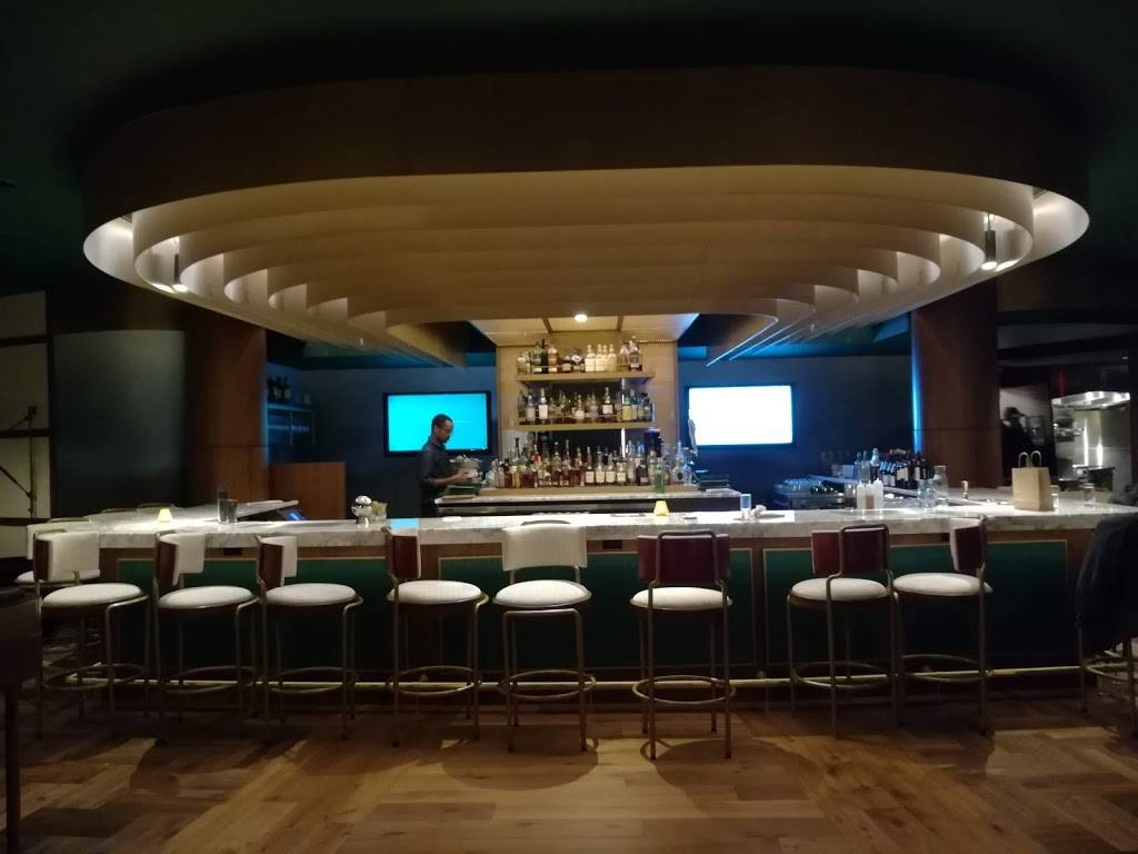 Highlands | restaurant | 400 Renaissance Center floor 71, Detroit, MI 48243, USA | 3138779090 OR +1 313-877-9090