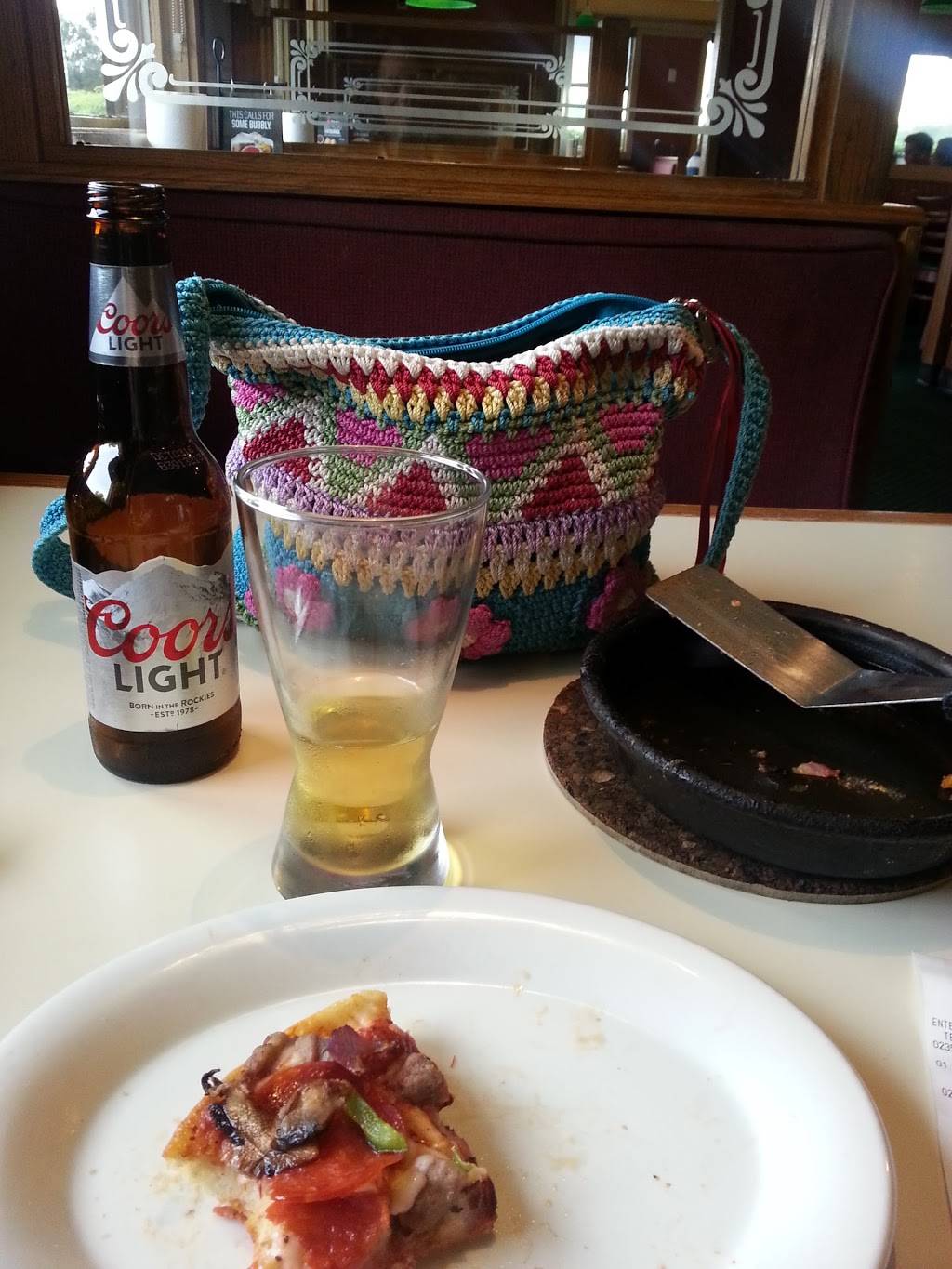 Pizza Hut | restaurant | 1396 Dual 40 Hwy, Hagerstown, MD 21740, USA | 3017392100 OR +1 301-739-2100