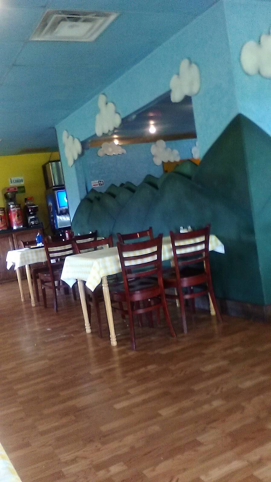 Cloud 9 Cafe | restaurant | 2960 Airport Rd, Davella, KY 41214, USA | 6062982799 OR +1 606-298-2799