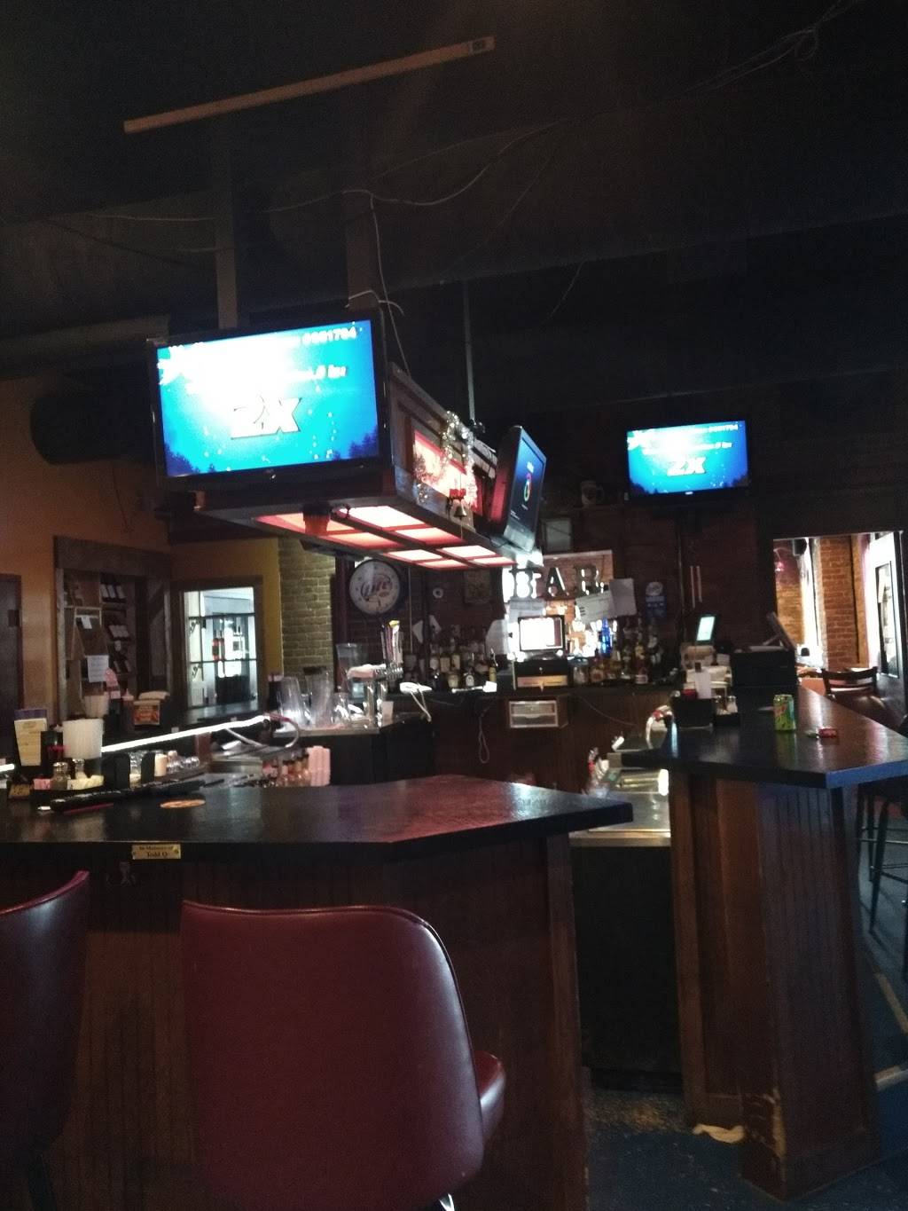 The Station House 81 | restaurant | 11 Front St, Commercial Point, OH 43116, USA | 6148770000 OR +1 614-877-0000