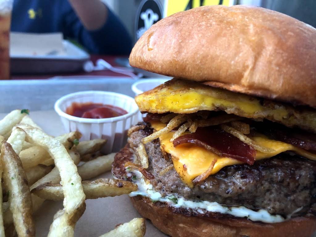 Hopdoddy Burger Bar | restaurant | 2300 W 7th St Ste 140, Fort Worth, TX 76107, USA | 8172702337 OR +1 817-270-2337