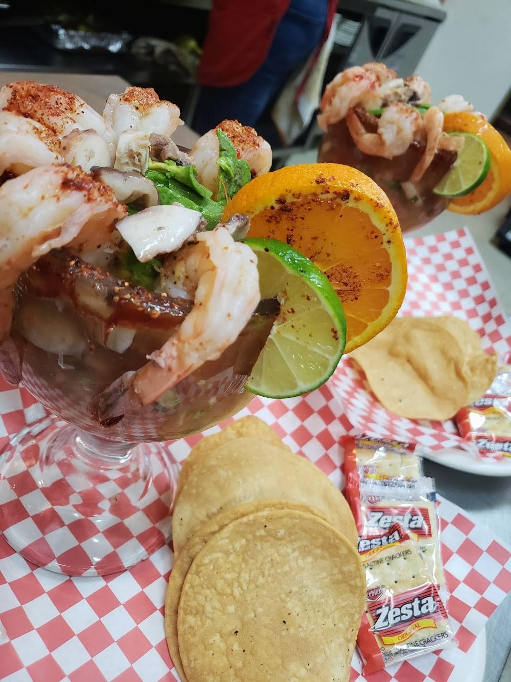 Taqueria La Bamba | restaurant | 14650 N Kelsey St, Monroe, WA 98272, USA | 3607946554 OR +1 360-794-6554