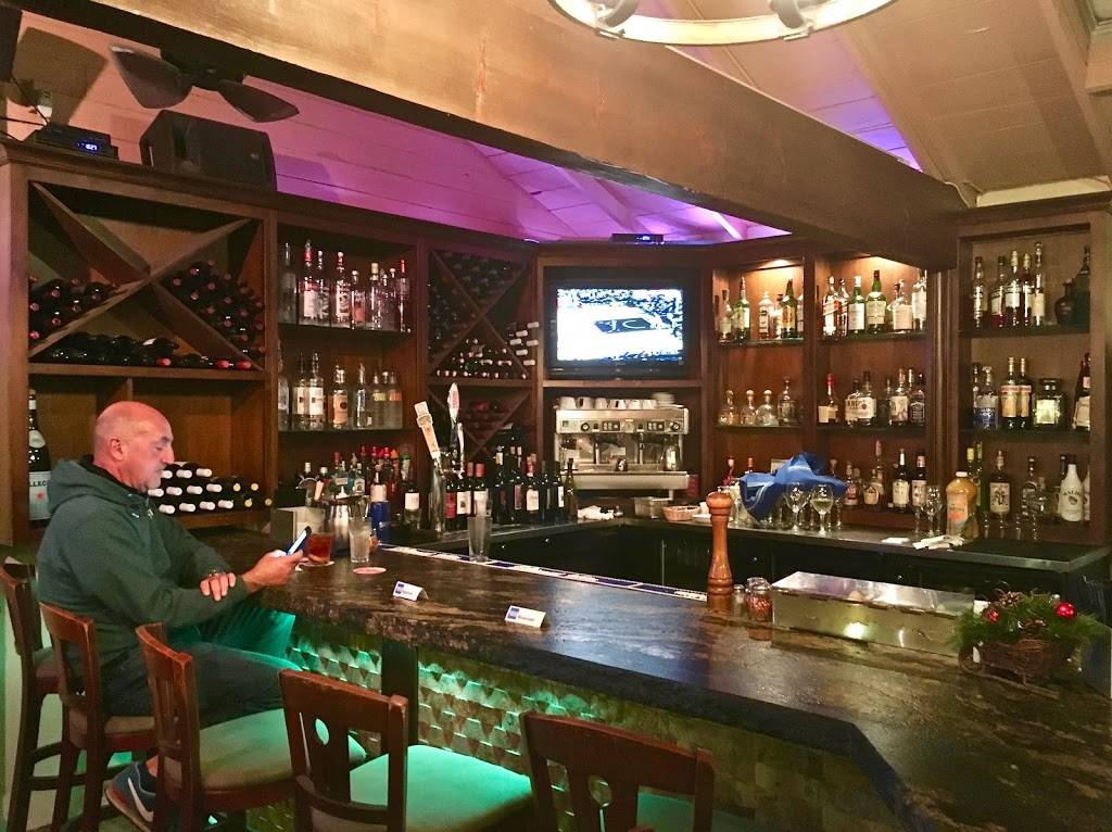 Cicciottis Trattoria Italiana & Seafood | restaurant | 1933 San Elijo Ave, Cardiff, CA 92007, USA | 7606342335 OR +1 760-634-2335