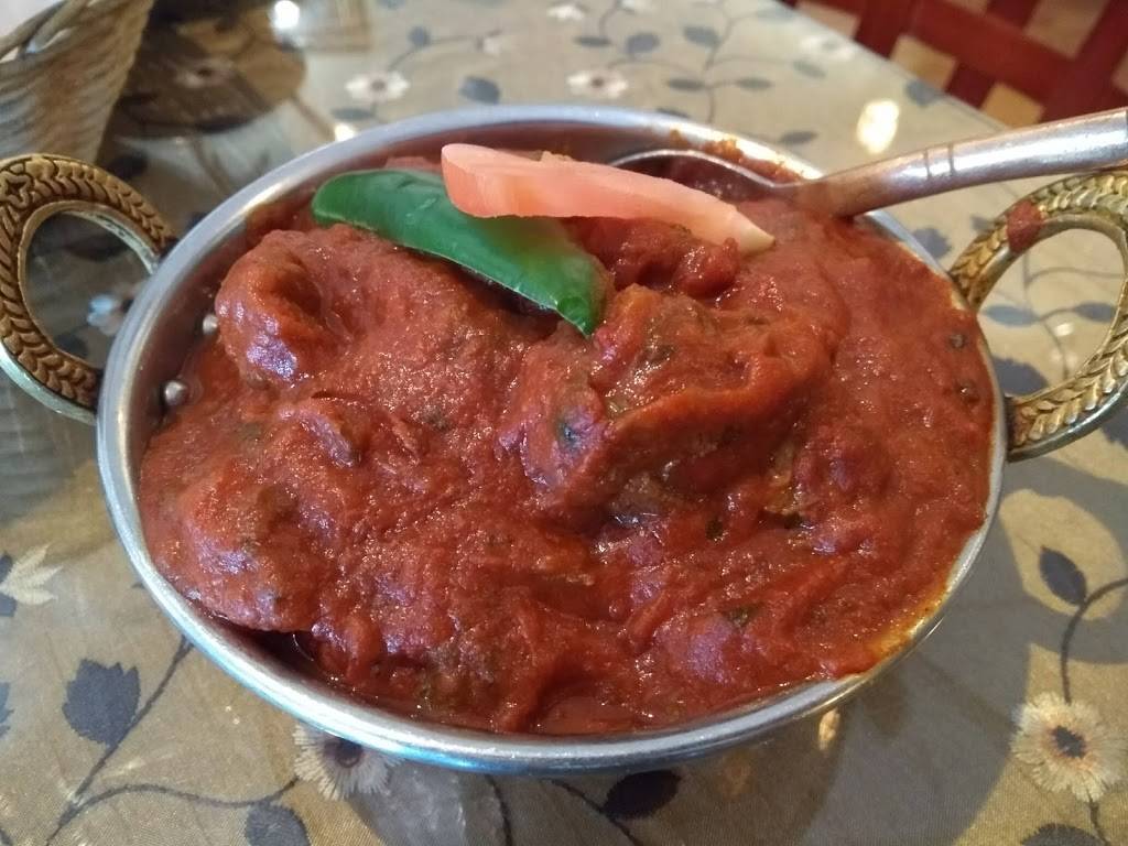 Essence of India | restaurant | 4601 N Lincoln Ave, Chicago, IL 60625, USA | 7735060002 OR +1 773-506-0002