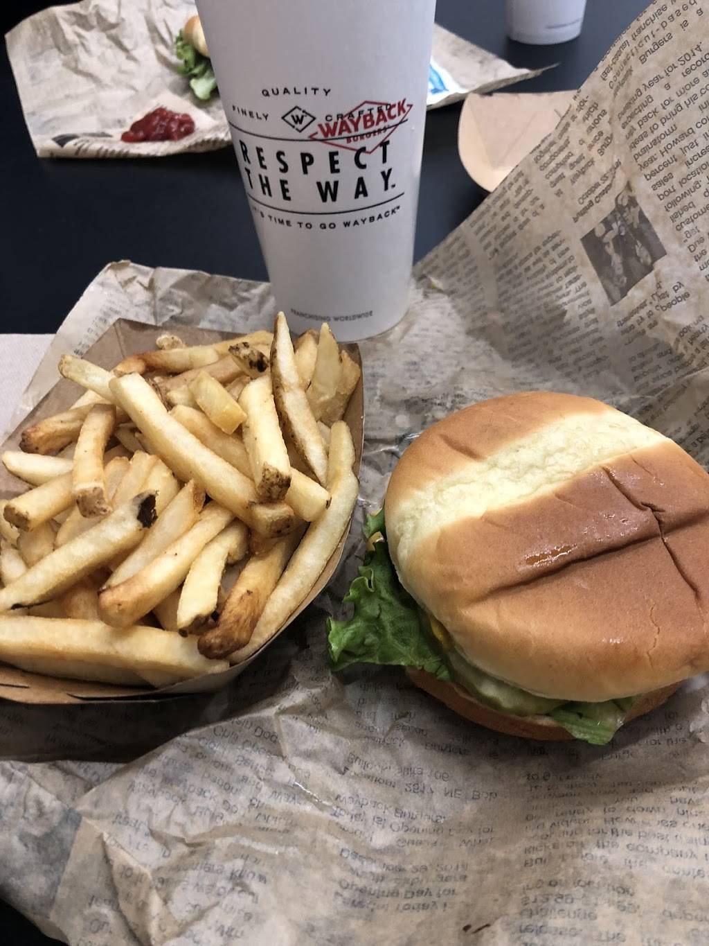 Wayback Burgers | restaurant | 3515 Chamblee Tucker Rd, Atlanta, GA 30341, USA | 7704520337 OR +1 770-452-0337