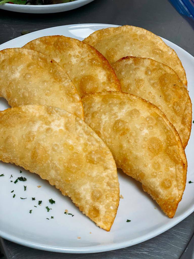 Cais Restaurant | restaurant | 15771 S Apopka Vineland Rd Suite #4, Orlando, FL 32837, USA | 3213142199 OR +1 321-314-2199