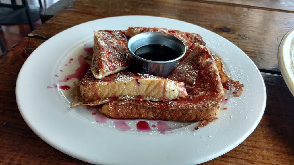 Lakeshore Grille | restaurant | 5600 Lake Resort Terrace #300, Chattanooga, TN 37415, USA | 4237102057 OR +1 423-710-2057