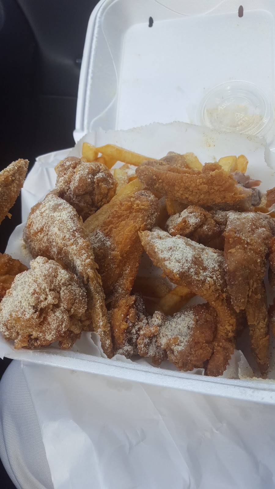 Captain Fish & Chicken | restaurant | 19747 NW 37th Ave, Miami Gardens, FL 33056, USA | 3056211900 OR +1 305-621-1900