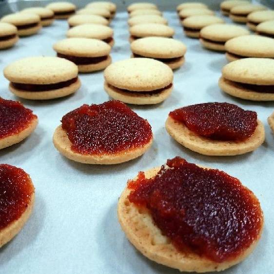 Wooden Table Cafe | cafe | 2300 Broadway, Oakland, CA 94612, USA | 5108796105 OR +1 510-879-6105