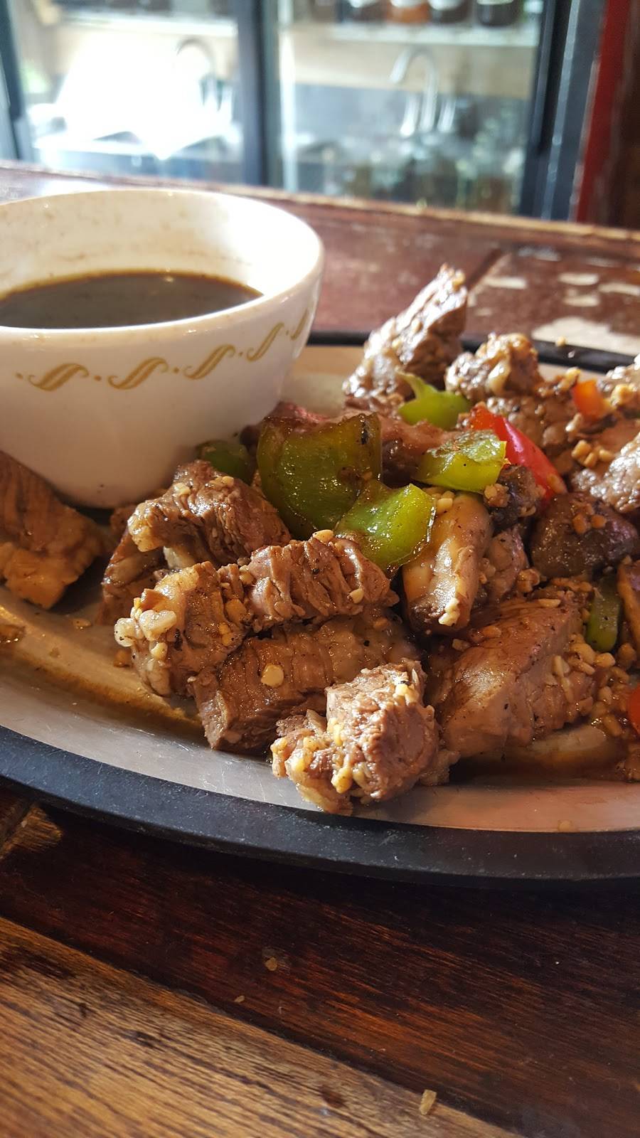 Paradise Resort Bar & Grill | restaurant | 10067 Leisure Ln, Brainerd, MN 56401, USA | 2187642328 OR +1 218-764-2328