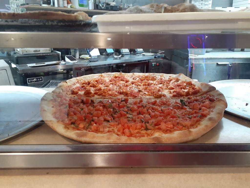 Last Stop Pizzeria | restaurant | 3289 Westchester Ave, The Bronx, NY 10461, USA | 3473980200 OR +1 347-398-0200
