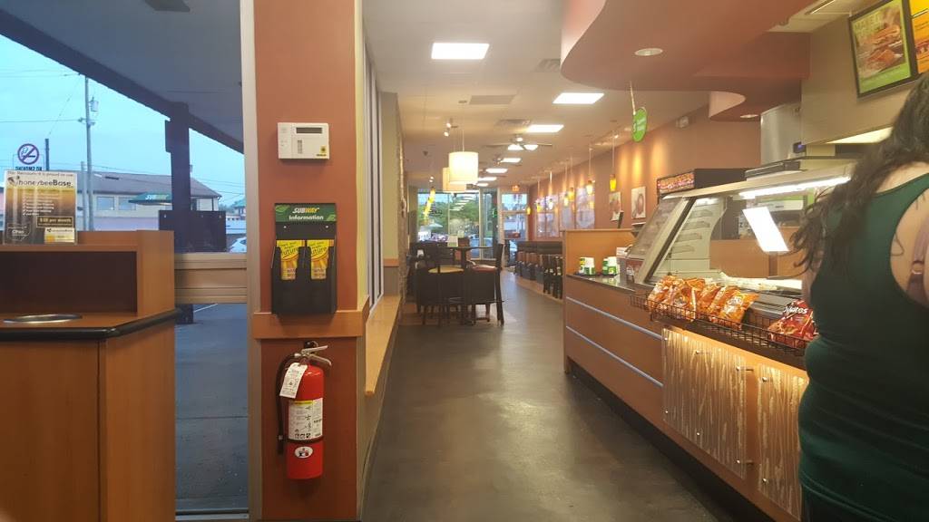 Subway | restaurant | 208 Federal Ave NW, Massillon, OH 44646, USA | 2343481550 OR +1 234-348-1550