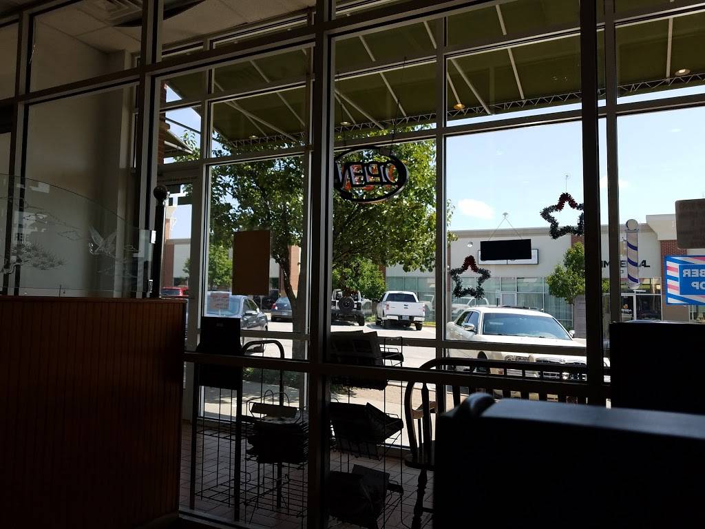 China Star | restaurant | 6264 Lewis St #106, Parkville, MO 64152, USA | 8165848885 OR +1 816-584-8885