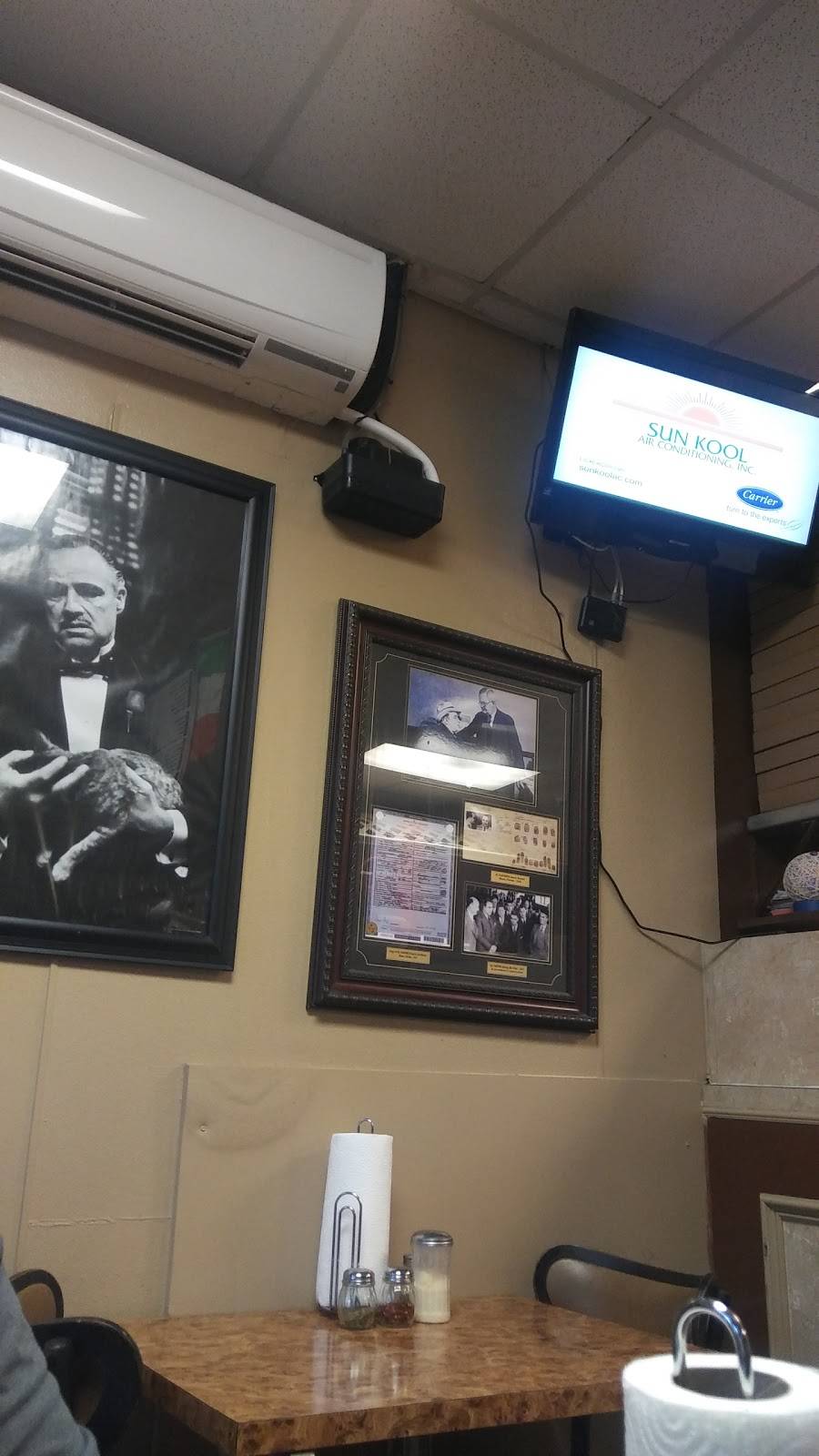 Napolis Pizzeria | restaurant | 556 South, US-27, Minneola, FL 34715, USA | 3522437500 OR +1 352-243-7500