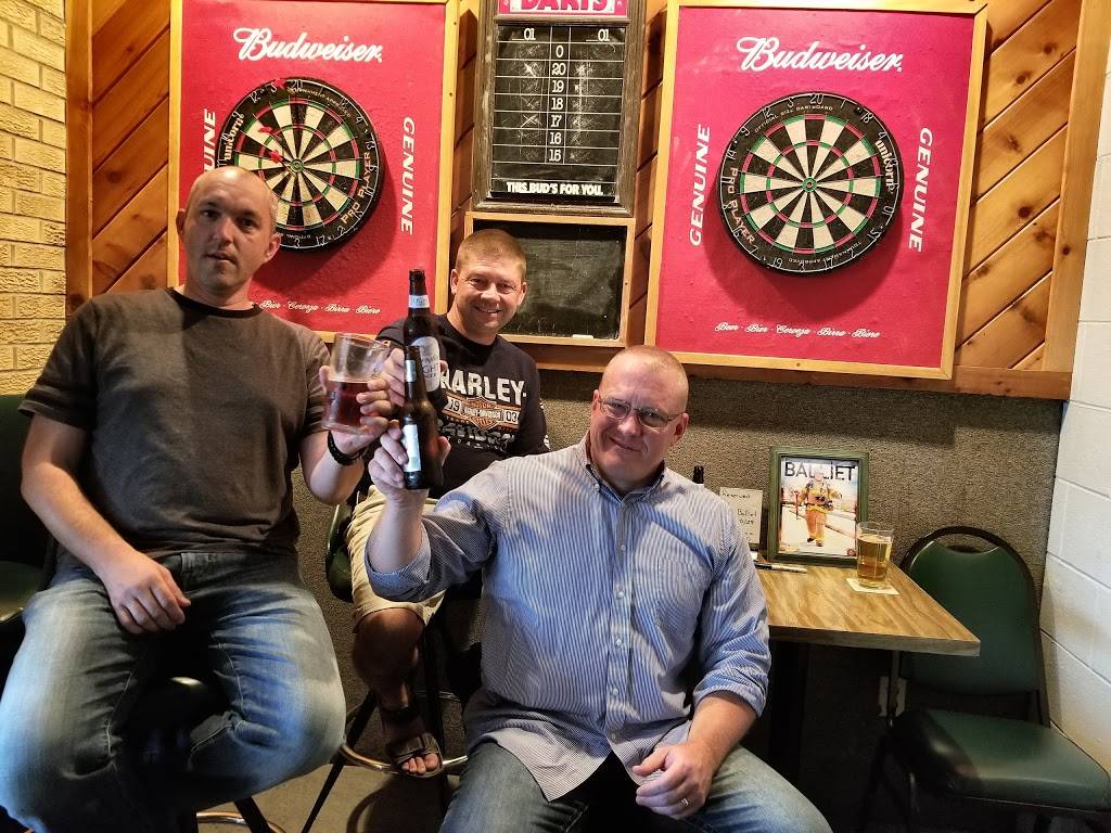 Jags Bar & Grill | restaurant | 8915 Lima Rd, Fort Wayne, IN 46818, USA | 2604890880 OR +1 260-489-0880