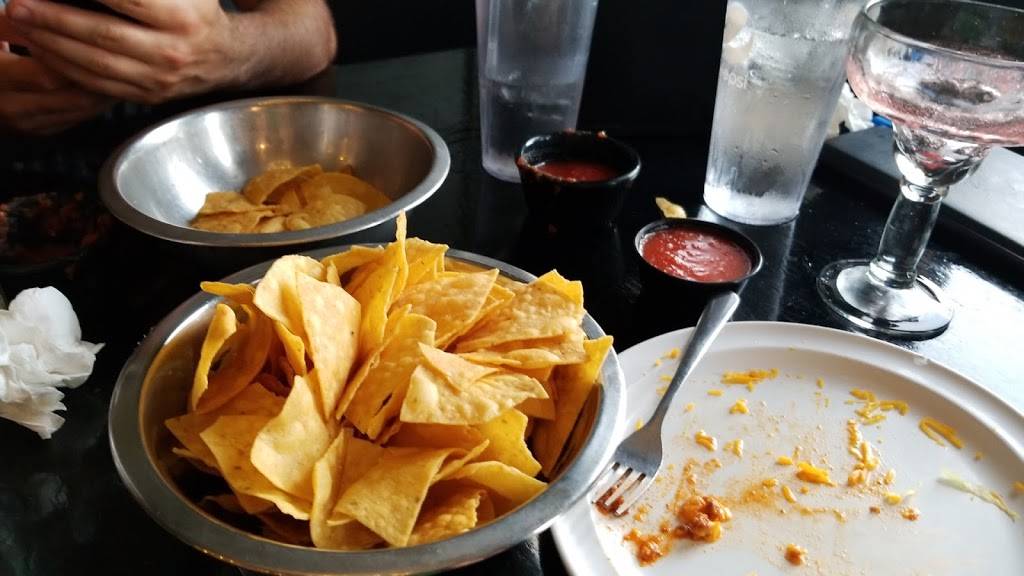 El Patron | restaurant | 2905 Southwest Blvd, Kansas City, MO 64108, USA | 8169316400 OR +1 816-931-6400