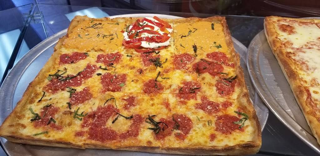 King Ginos Pizza & Pasta | restaurant | 2353 New York Ave, Huntington Station, NY 11746, USA | 6319359898 OR +1 631-935-9898