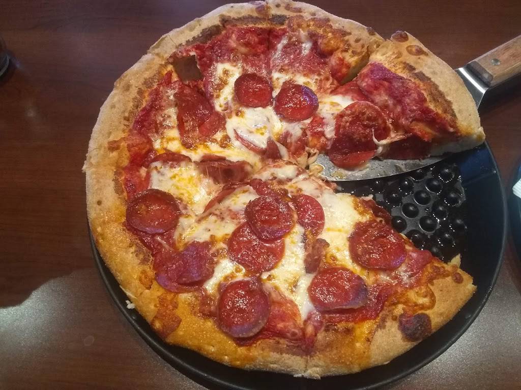 Barros Pizza | restaurant | 2601 N Central Ave, Phoenix, AZ 85004, USA | 6022740104 OR +1 602-274-0104