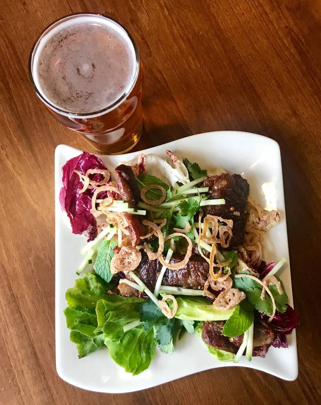 Roost | restaurant | 141 E Main St, Grass Valley, CA 95945, USA | 5304466807 OR +1 530-446-6807