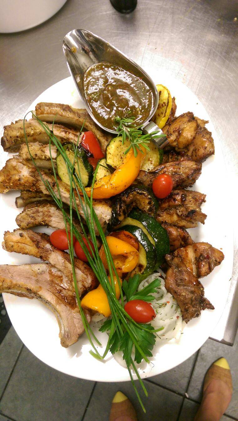 Cafe Light | restaurant | 9825 Bustleton Ave, Philadelphia, PA 19115, USA | 2154379790 OR +1 215-437-9790