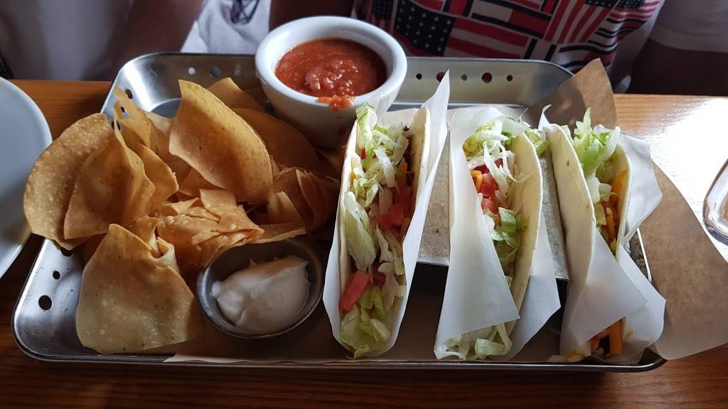 Chilis Grill & Bar | meal takeaway | 708 Cagan View Rd, Clermont, FL 34714, USA | 3523941133 OR +1 352-394-1133