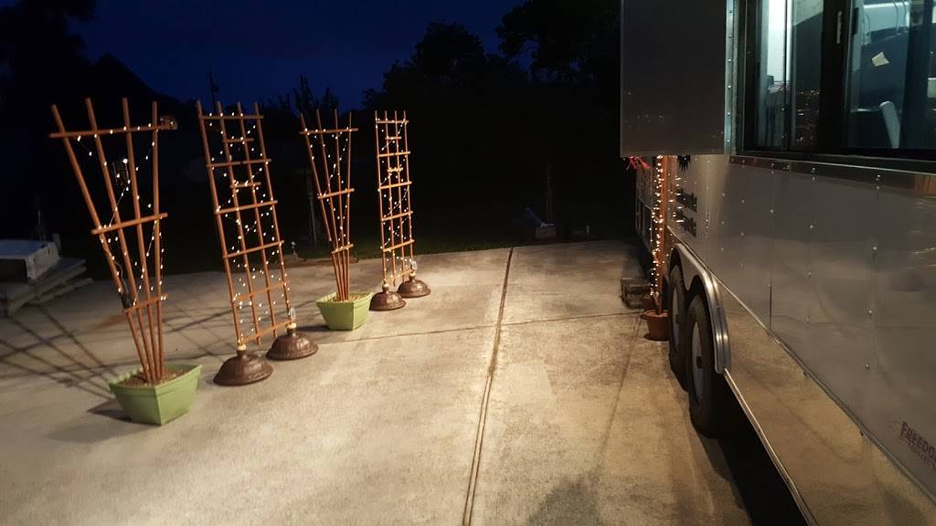 The Shepherd Mix Food Bar | restaurant | 1237 10th St, San Leon, TX 77539, USA | 8327810102 OR +1 832-781-0102