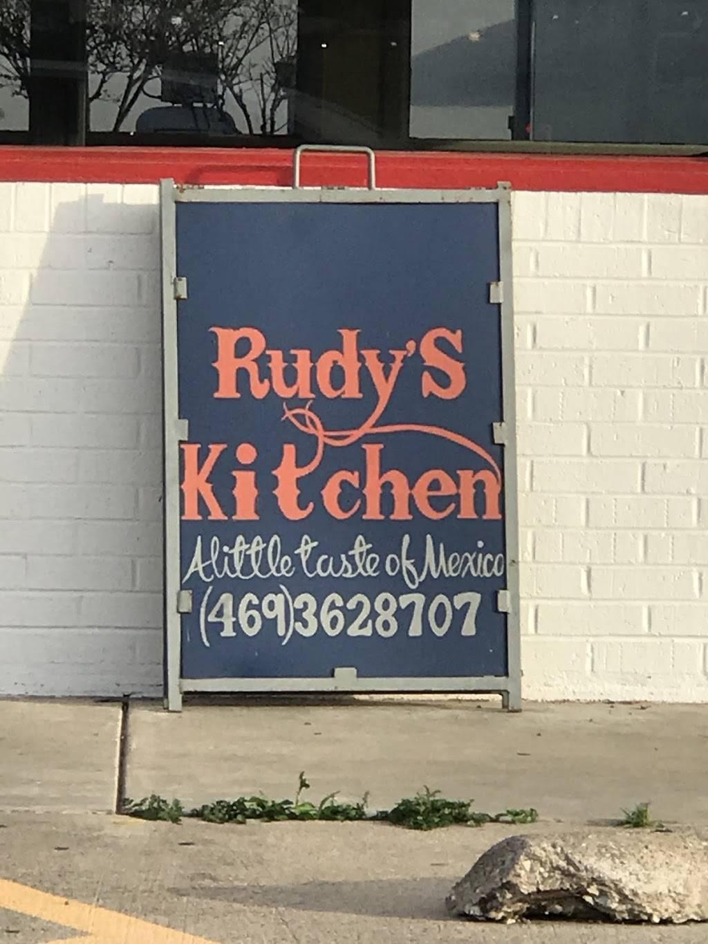 Rudys Kitchen | restaurant | 349 Henry Hynds Expy, Van Alstyne, TX 75495, USA | 9034824131 OR +1 903-482-4131