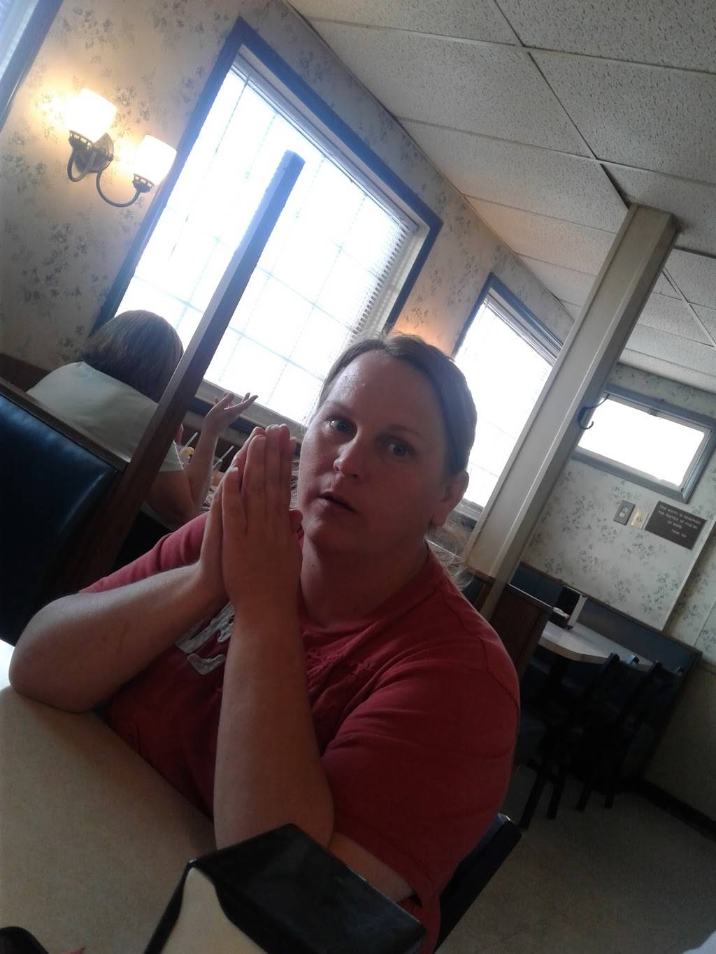 Johns Hideaway Restaurant | restaurant | 302 N College St, Carlisle, PA 17013, USA | 7172436760 OR +1 717-243-6760