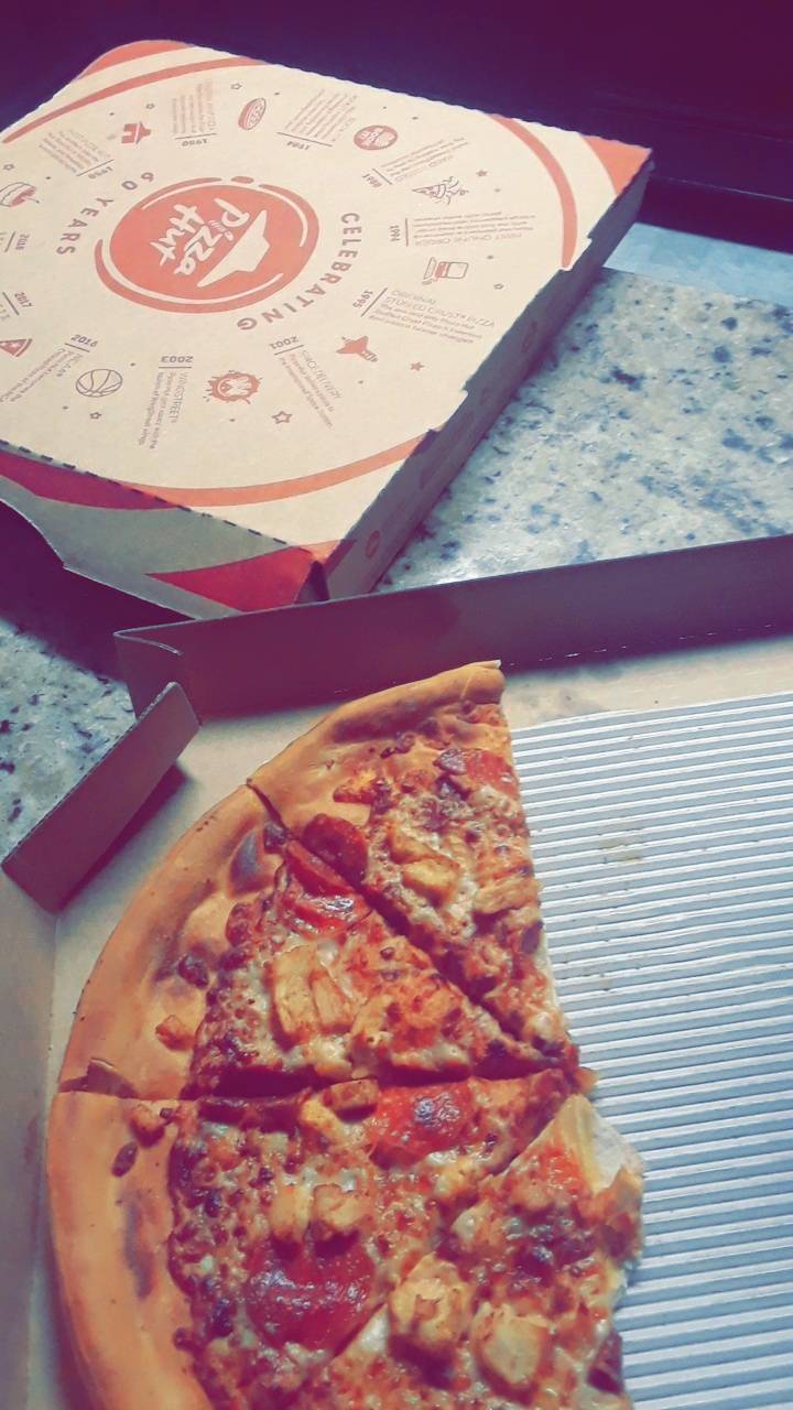 Pizza Hut | meal takeaway | 1164 Lawrenceville Hwy, Lawrenceville, GA 30046, USA | 7705138400 OR +1 770-513-8400