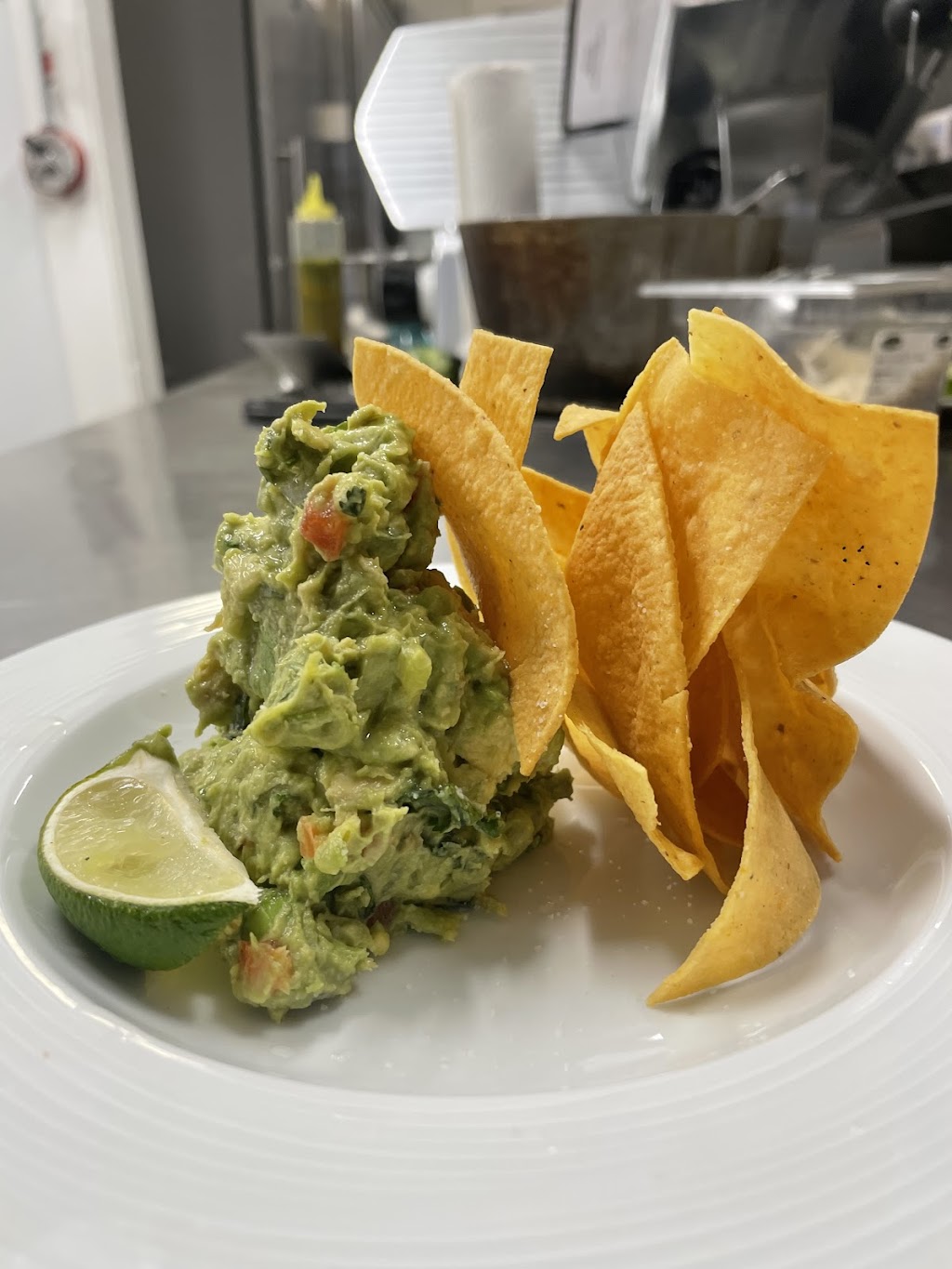 El Mirador Restaurante | restaurant | 1901 Main St, Bethlehem, NH 03574, USA | 6032707390 OR +1 603-270-7390