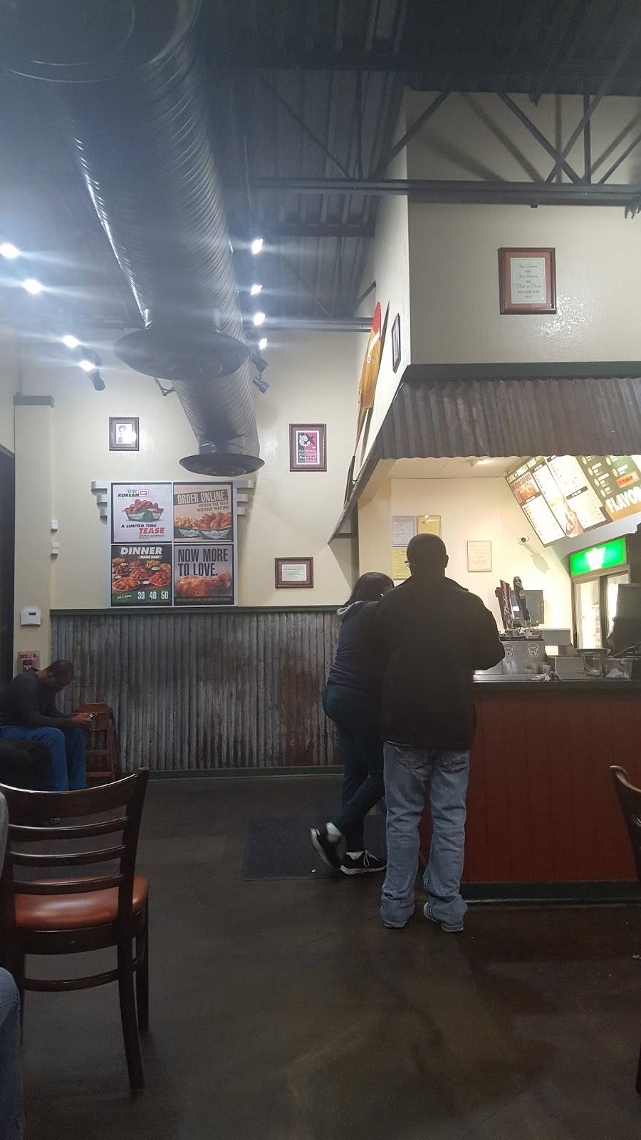 Wingstop | restaurant | 10841 W Florissant Ave, St. Louis, MO 63136, USA | 3145229696 OR +1 314-522-9696