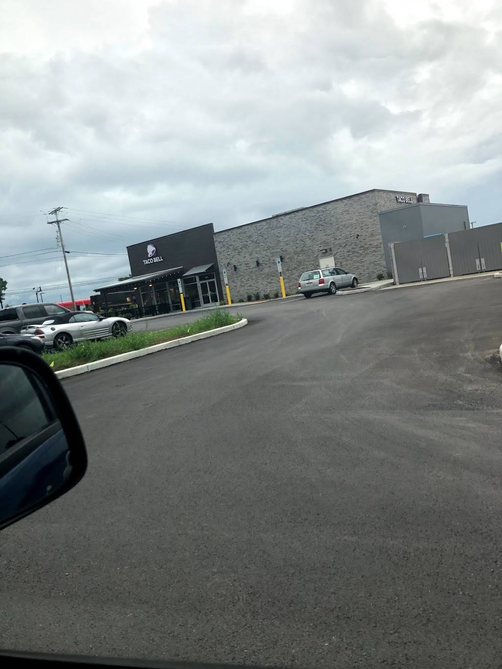 Taco Bell | restaurant | 1350 York Rd, Gettysburg, PA 17325, USA | 7175492956 OR +1 717-549-2956