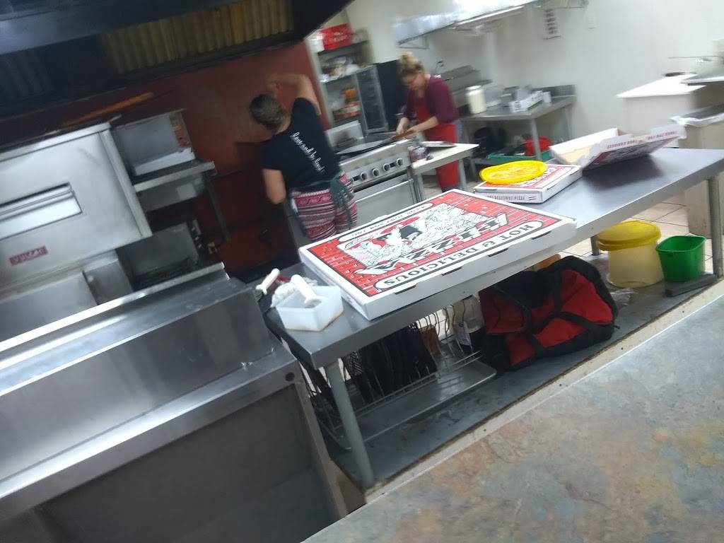 Celass Pizza | restaurant | 9419 N Cave Creek Rd, Phoenix, AZ 85020, USA | 6029443344 OR +1 602-944-3344