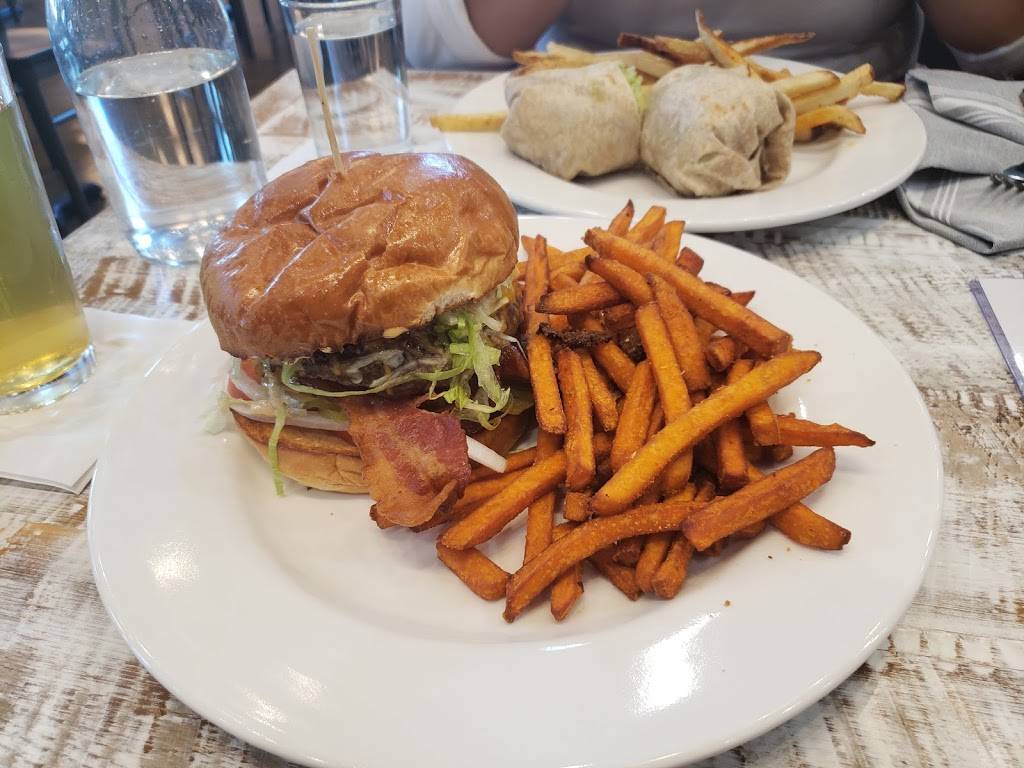 Local Table Fulshear | restaurant | 11525 S Fry Rd Suite 101, Fulshear, TX 77441, USA | 8324375317 OR +1 832-437-5317