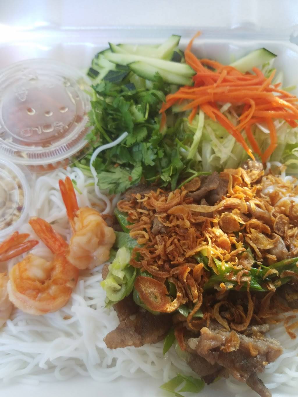 Pho VN | restaurant | 1187 N Willow Ave, Clovis, CA 93611, USA | 5593248677 OR +1 559-324-8677