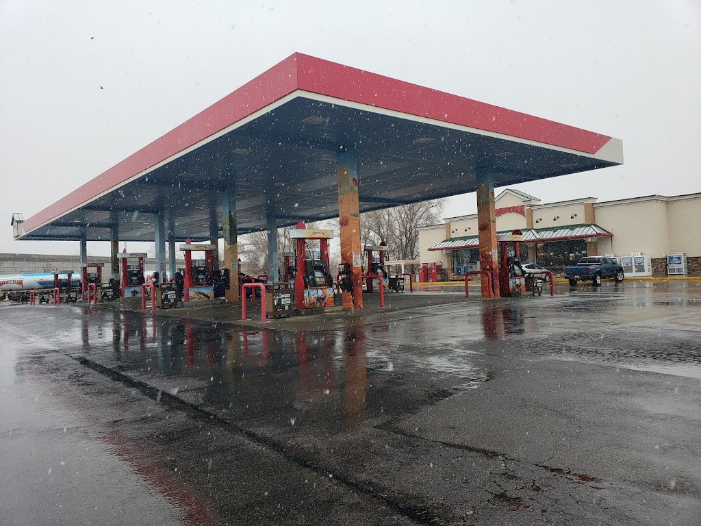 Maverik Adventures First Stop | restaurant | 957 W 1275 N, Farmington, UT 84025, USA | 8014519160 OR +1 801-451-9160