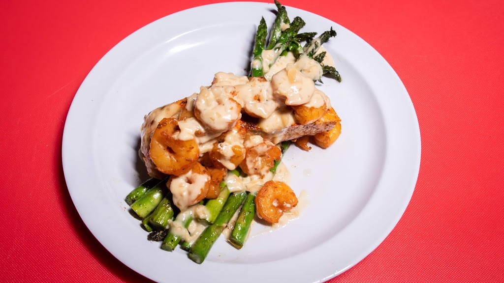 Fatt Bellies BBQ | restaurant | 1241 N Clybourn Ave, Chicago, IL 60610, USA | 3122852764 OR +1 312-285-2764